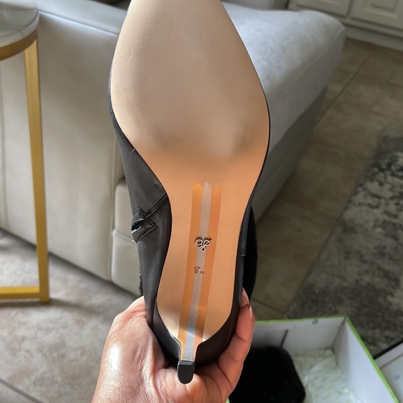 Sam Edelman Oleana Bootie - Picture 8 of 8